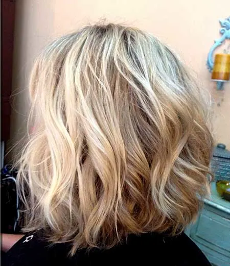 beach waves in short hair