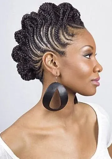Mohawk hairstyle for black women 