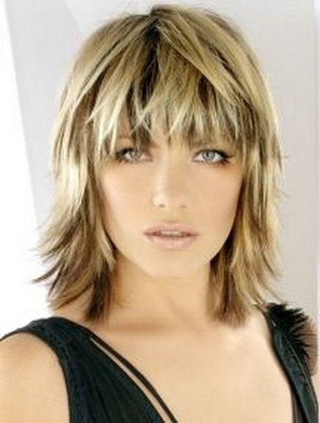 90 Artistic Medium Layered Hairstyles For Women Hairstylecamp