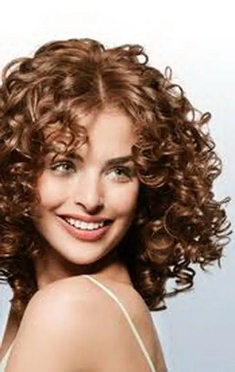 70 Amazing Permed Hairstyles for Women Who Love Curls