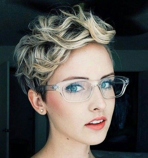 80 Short Haircuts and Hairstyles for Women 76