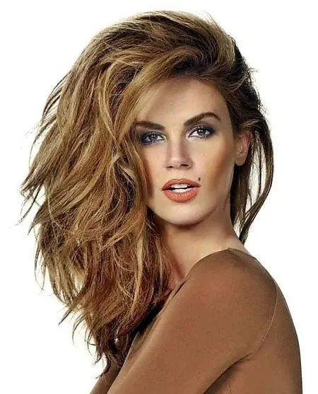 Brown Hairstyles With Caramel Highlights 24