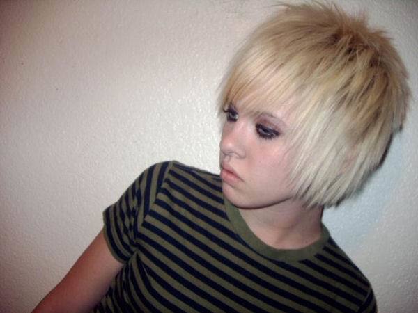 punk emo hairstyle for young girls