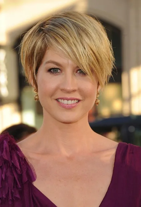 Fringe bangs haircut for adult women