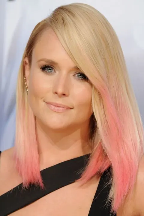 Hottest Hair Color Trends 2021 for Women 41