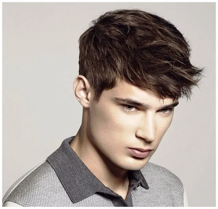 12 Stunning Hairstyles for Small Face Men  Styles At Life