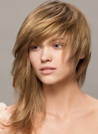 29 Stupendous Short Haircuts Perfect For Women With Round Faces