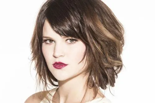 Short Haircuts for Women With Round Faces 30-min