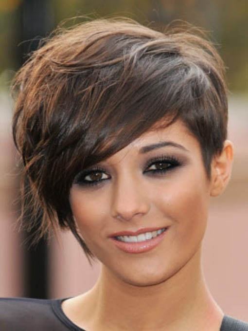 Short Hairstyles for Long Faces 3-min