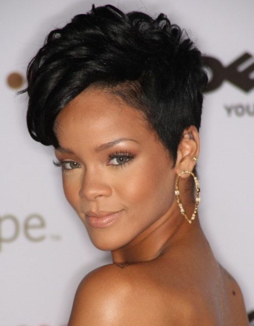 Short Natural Hairstyles for Women 20