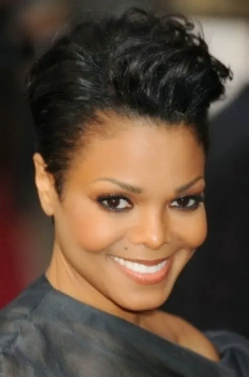 Short Natural Hairstyles for Women 41