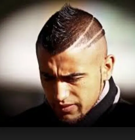Soccer Player Haircuts and Hairstyles 9