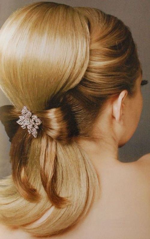 bridesmaid hairstyles 12-min