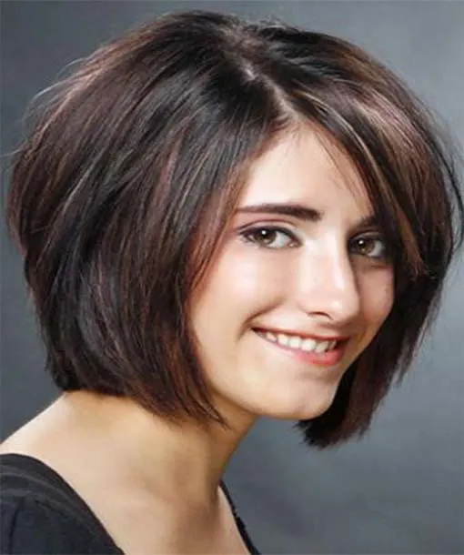 short haircuts for thick hair of women 17-min