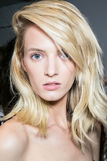 70 Of The Best Side Swept Bangs For 2021 Hairstyle Camp