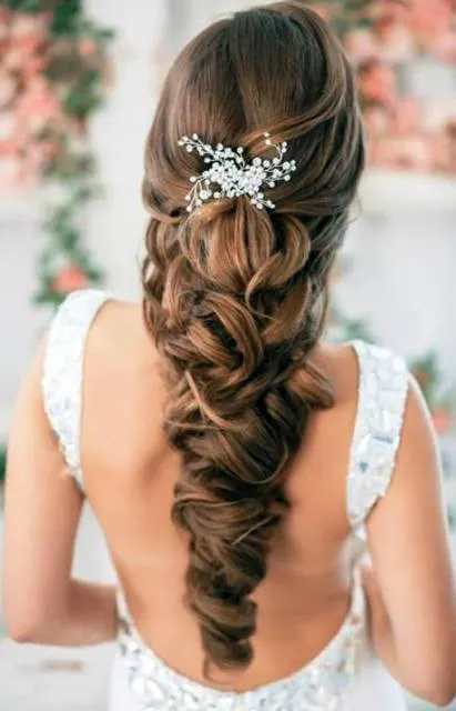 wedding hairstyles for long hair 15-min