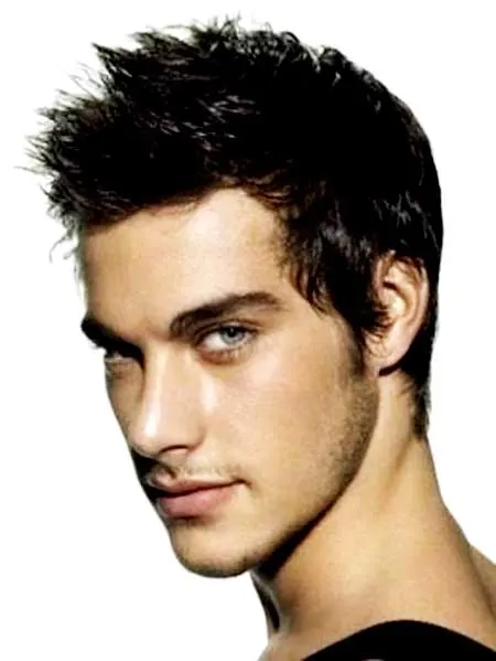 Best Short Spiky Hairstyles for men 15-min