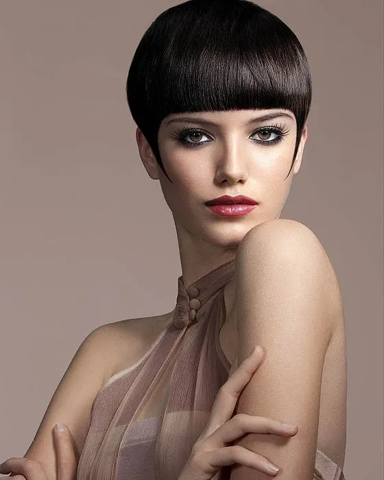 Bowl Hair cuts for Women 