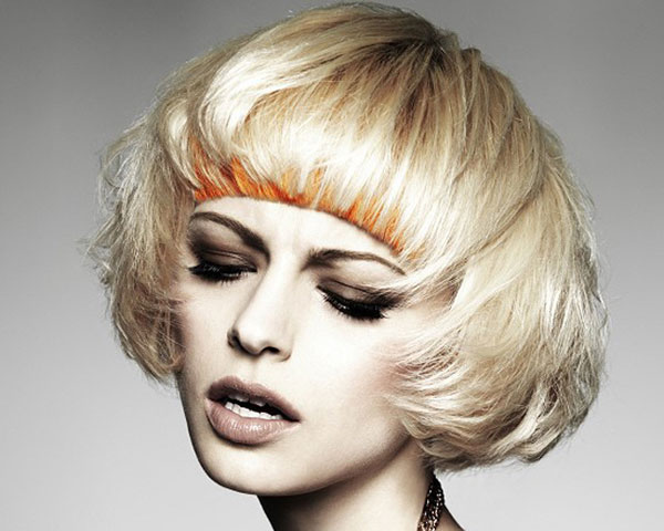 Voluminous bowl bob hairstyle for girl 