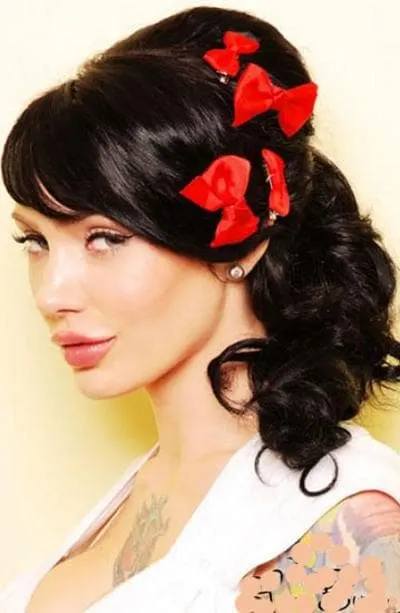 Easy Vintage Pin Up Hairstyles for Women 11-min