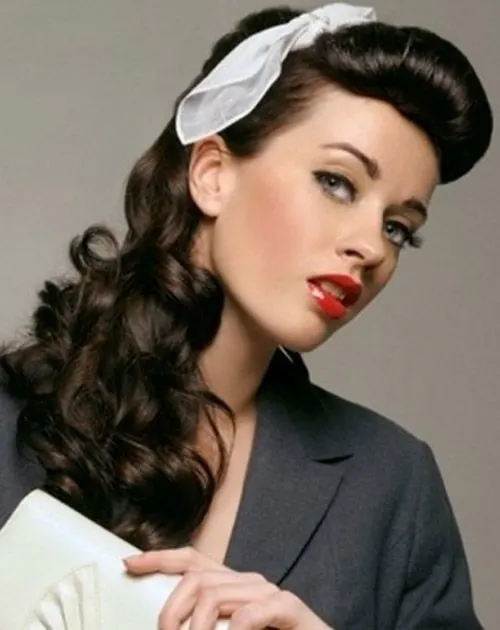 Easy Vintage Pin Up Hairstyles for Women 18-min
