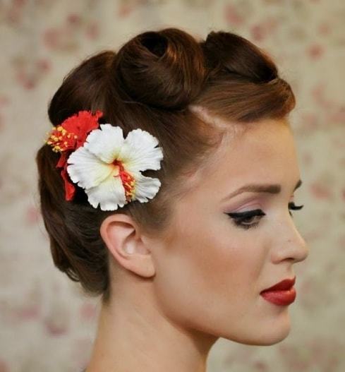 Easy Vintage Pin Up Hairstyles for Women 22-min