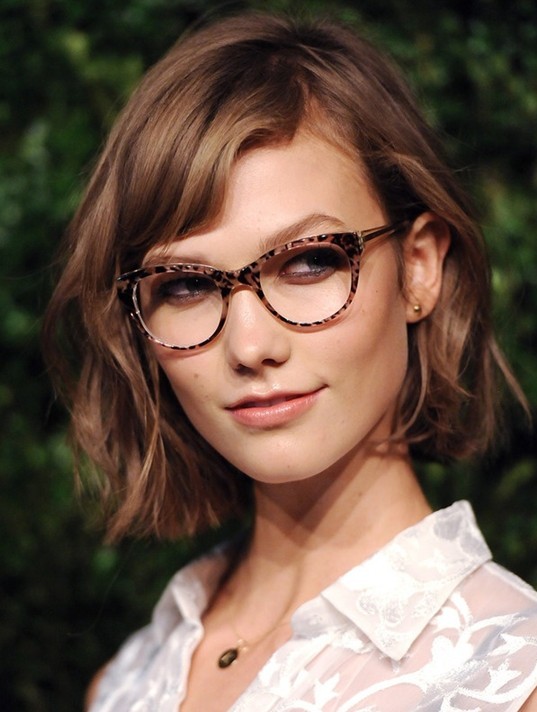Fancy-Short-Bob-Hairstyle-for-2019