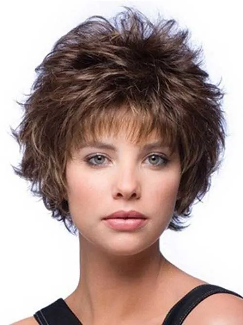short Textured layered hairstyle for women