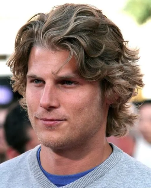 Blonde shag Wavy Haircut for men