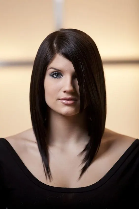 side bob asymmetrical hairstyle 