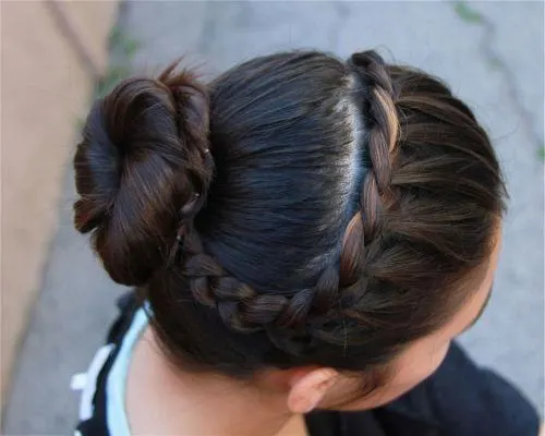 french braid hairstyles for women 19-min