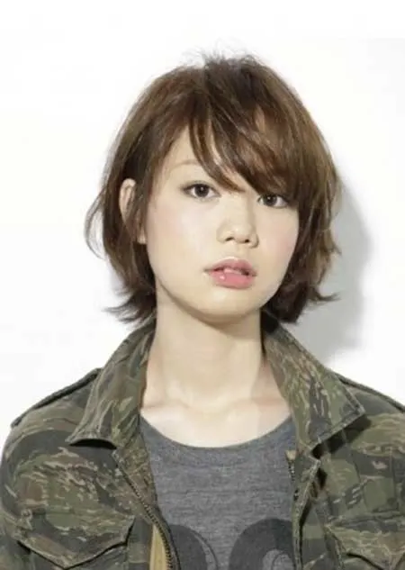 short asian hairstyles for women 11-min