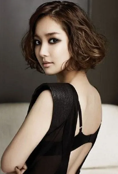 nice Messy waves for short asian hair