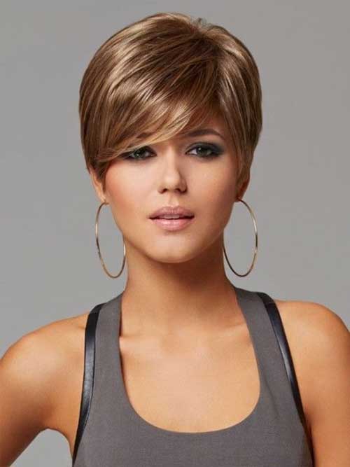 pixie cut hairstyle for women