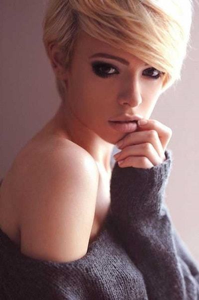 short pixie hairstyles for women 8-min