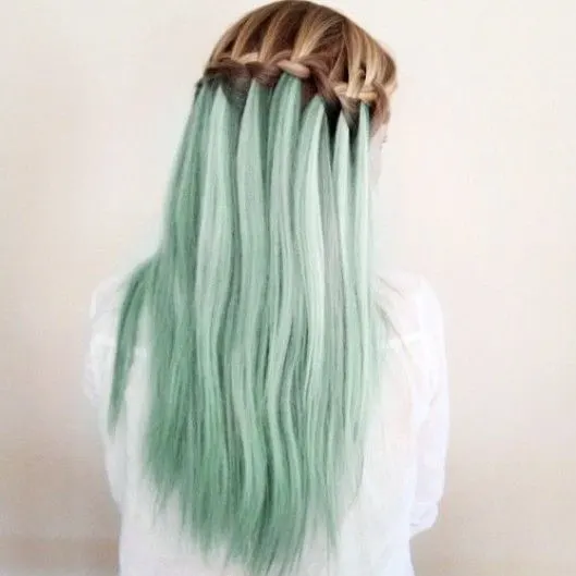 colourfull waterfall braid hair