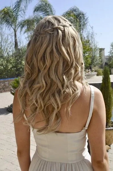 waterfall braid hairstyles 40-min