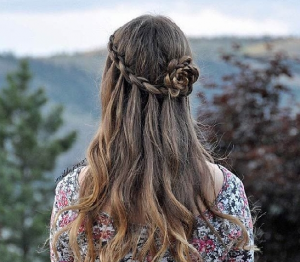 100+ Waterfall Braid Styling Ideas & Tutorials for 2022