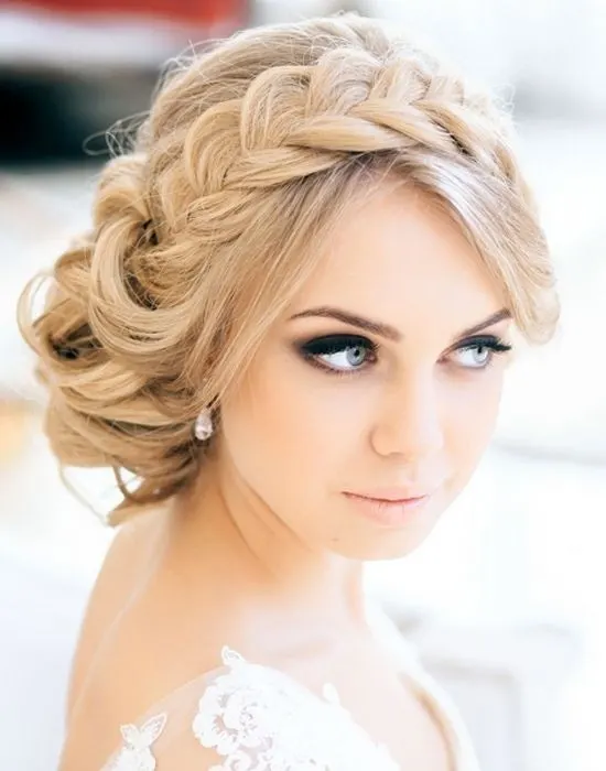 Wedding hairstyle for girl