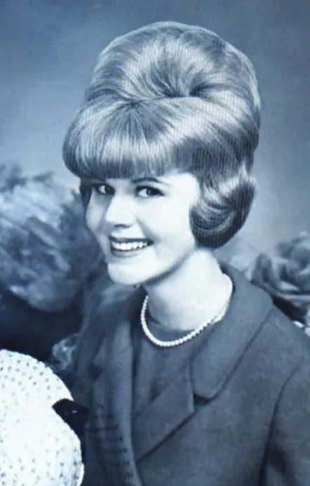 Classic beehive with Bouffant Hairstyles