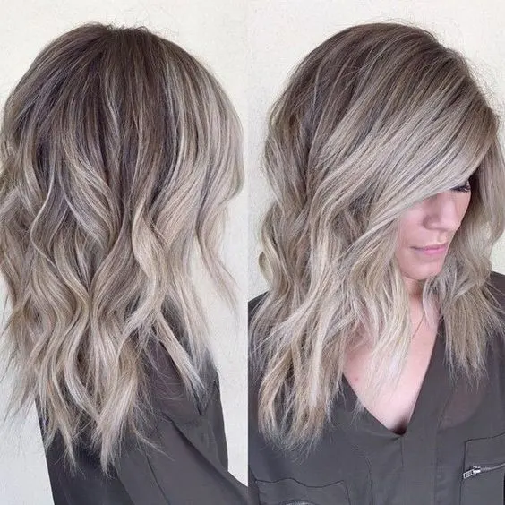 45 Charismatic Light and Dark Ash Blonde Hairstyles [2023]