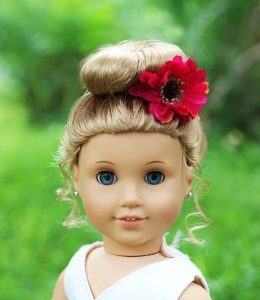 50 Cute & Beautiful American Girl Doll Hairstyles (2024 Guide)