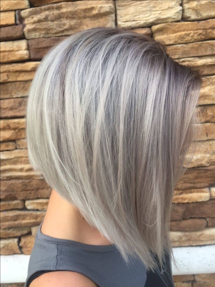 Short silver highlights hair color idea
