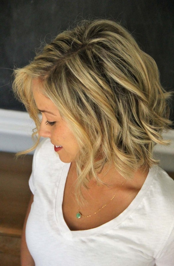 Chunky Waves in short hairstyle for women 