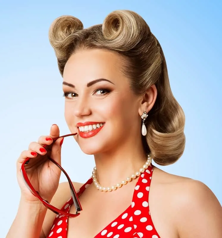 40s pin up hair