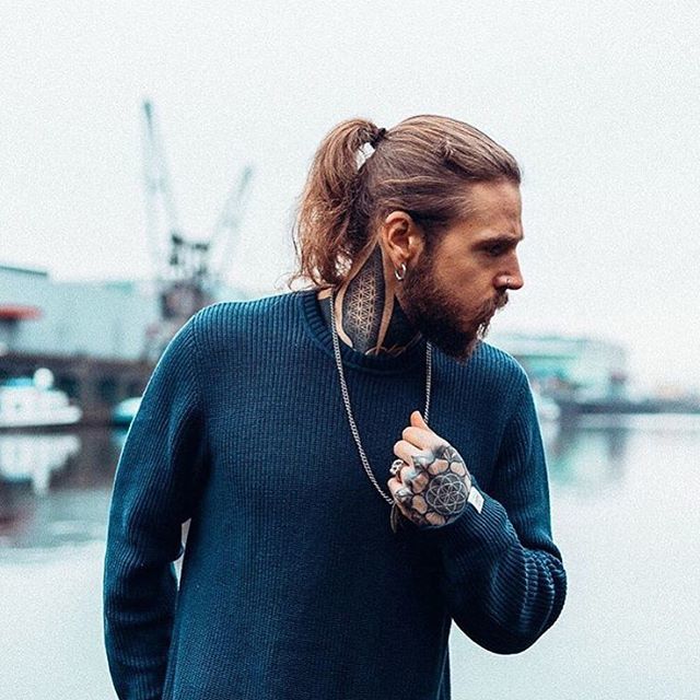 Classic Ponytail hairstyle for men