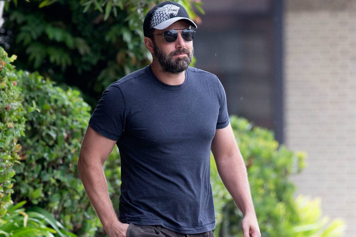 Affleck casual beard style 