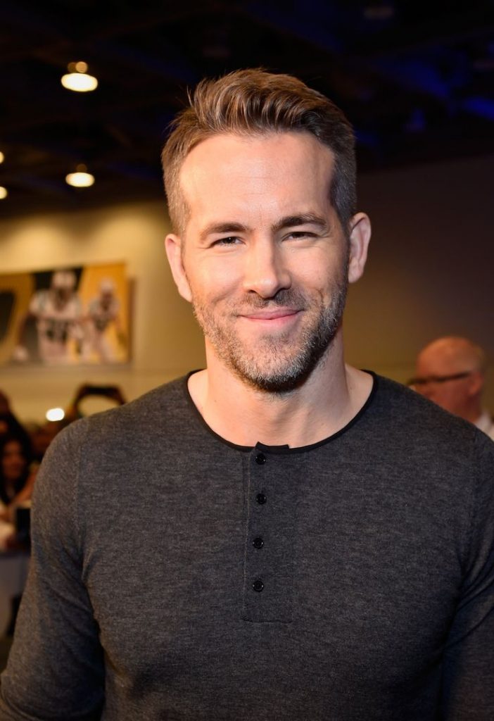 5 Rockin Ryan Reynolds Beard Styles Hairstylecamp 