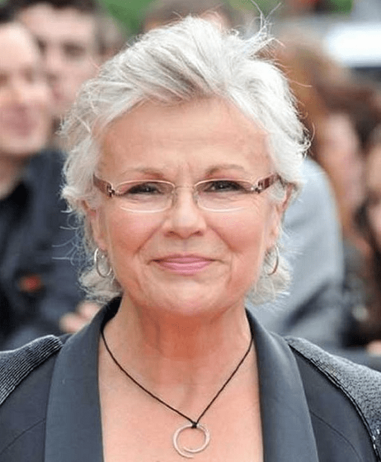 50 classy hairstyles for 50 to 60 years old women with glasses