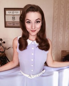 40 Iconic 1950s Hairstyles For Women HairstyleCamp   50s Hairstyles For Women 10 240x300 